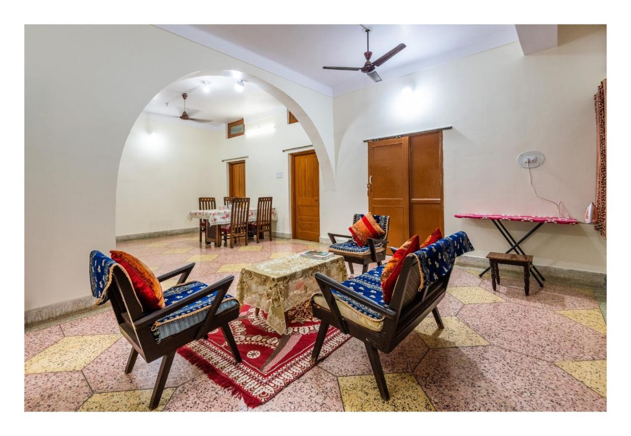 Jaiswal Homestay ジャバルプル エクステリア 写真