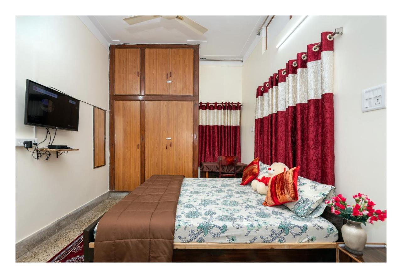 Jaiswal Homestay ジャバルプル エクステリア 写真