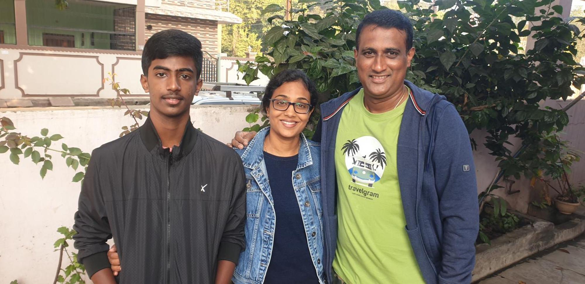Jaiswal Homestay ジャバルプル エクステリア 写真